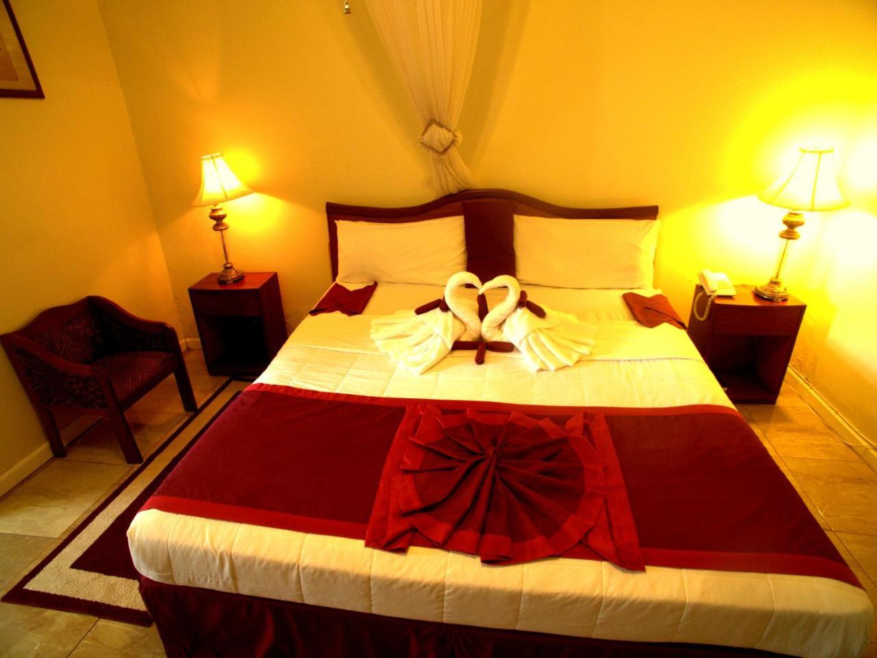 Executive Airport Hotel Entebbe Extérieur photo